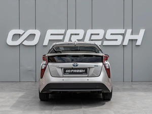 Лифтбек Toyota Prius 2016 года, 1535000 рублей, Краснодар