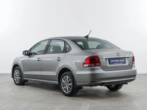 Седан Volkswagen Polo 2017 года, 1199077 рублей, Москва