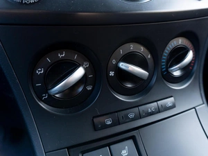 Хетчбэк Mazda 3 2013 года, 939000 рублей, Саратов