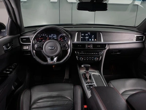 Седан Kia Optima 2018 года, 1959000 рублей, Тюмень