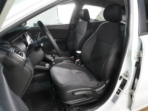 Седан Kia Rio 2014 года, 699000 рублей, Воронеж