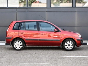 Хетчбэк Ford Fusion 2007 года, 479000 рублей, Кирилловка
