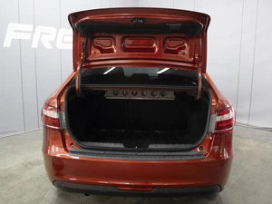 Седан ВАЗ (LADA) Vesta 2017 года, 900000 рублей, Омск