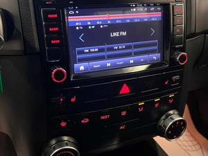 Внедорожник Volkswagen Touareg 2004 года, 799000 рублей, Красноярск