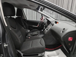 Хетчбэк Peugeot 308 2010 года, 450000 рублей, Красноярск