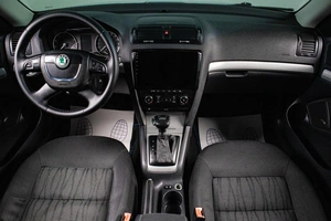 Лифтбек Skoda Octavia 2009 года, 949000 рублей, Сургут