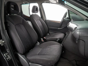 Хетчбэк Mercedes-benz A-класс 2001 года, 365000 рублей, Воронеж