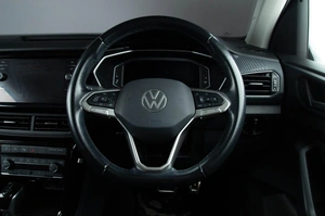 Внедорожник Volkswagen T-Cross 2021 года, 1719000 рублей, Челябинск