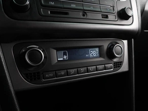 Седан Volkswagen Polo 2015 года, 999000 рублей, Воронеж