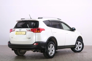 Внедорожник Toyota RAV4 2014 года, 1889000 рублей, Омск