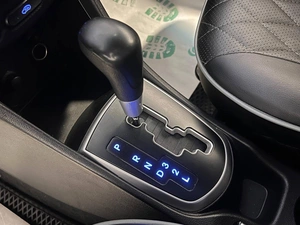 Седан Hyundai Solaris 2016 года, 769000 рублей, Красноярск