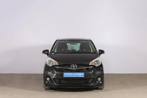 Хетчбэк Toyota Ractis 2012 года, 1249000 рублей, Новосибирск