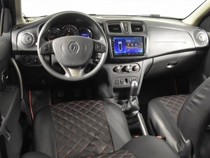 Седан Renault Logan 2016 года, 869900 рублей, Казань