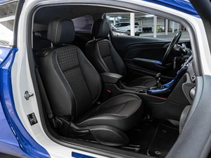 Хетчбэк Opel Astra GTC 2012 года, 798000 рублей, Ставрополь