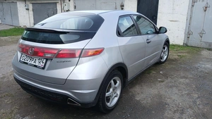 Хетчбэк Honda Civic 2008 года, 460000 рублей, Ачинск