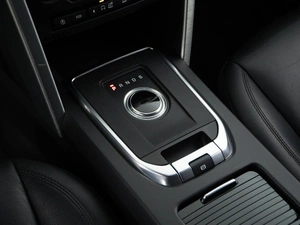 Внедорожник Land Rover Discovery Sport 2019 года, 2341077 рублей, Москва