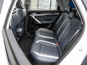 Внедорожник Geely Atlas 2024 года, 2999000 рублей, Краснодар