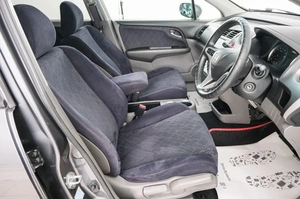 Минивэн Honda Stream 2010 года, 1049000 рублей, Красноярск
