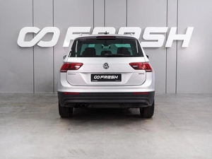 Внедорожник Volkswagen Tiguan 2019 года, 2375000 рублей, Воронеж