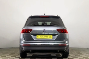 Внедорожник Volkswagen Tiguan 2019 года, 2249000 рублей, Пермь