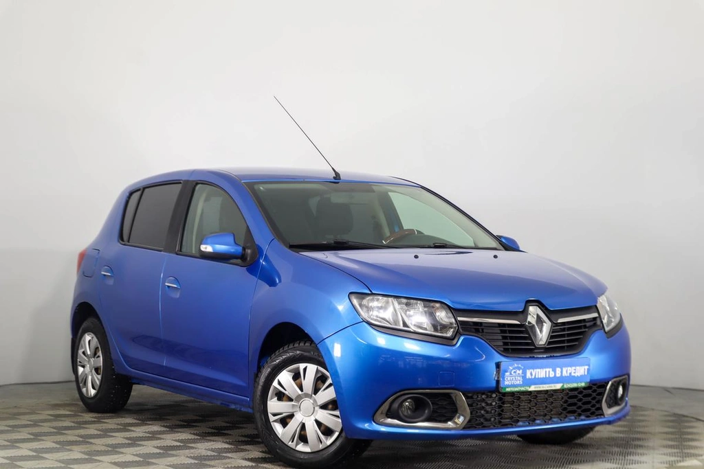 Хетчбэк Renault Sandero 2016 года, 729000 рублей, Пермь
