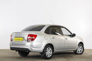 Седан ВАЗ (LADA) Granta 2023 года, 949000 рублей, Тюмень