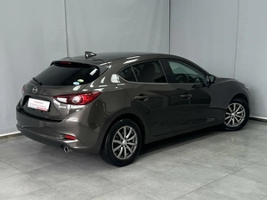 Хетчбэк Mazda Axela 2016 года, 1167000 рублей, Красноярск