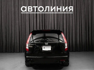 Минивэн Honda Stream 2010 года, 1070000 рублей, Красноярск