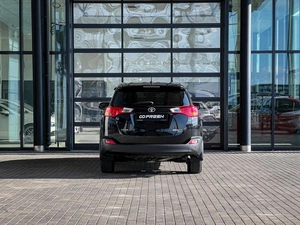 Внедорожник Toyota RAV4 2014 года, 1810000 рублей, Уфа