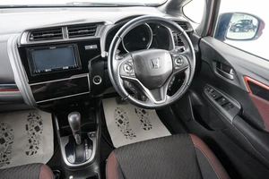 Хетчбэк Honda Fit 2017 года, 1469000 рублей, Красноярск