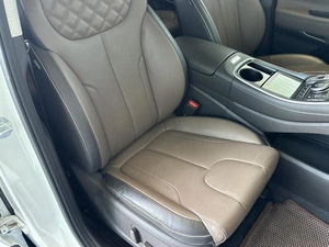 Внедорожник Hyundai Santa Fe 2023 года, 3825000 рублей, Уфа