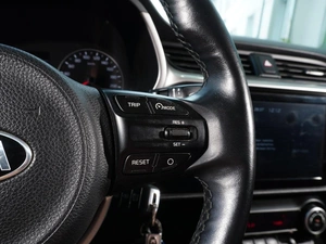 Седан Kia Rio 2020 года, 1638000 рублей, Тверь