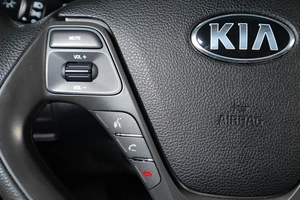 Седан Kia Cerato 2017 года, 1459000 рублей, Тюмень