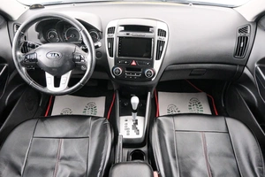 Универсал Kia Ceed 2010 года, 699000 рублей, Красноярск