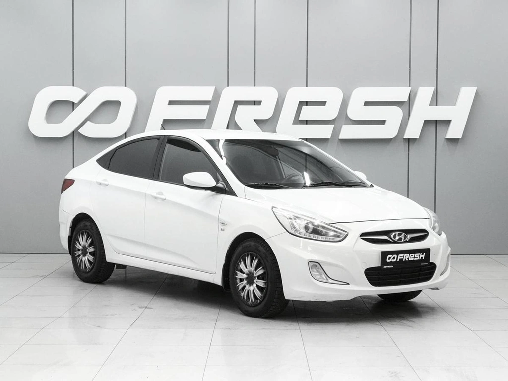 Седан Hyundai Solaris 2013 года, 999000 рублей, Ростов-на-Дону