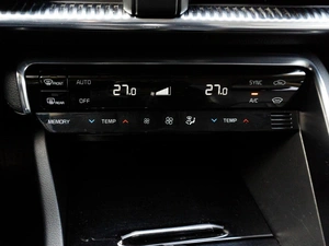 Седан Kia K5 2021 года, 2530000 рублей, Самара