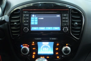 Внедорожник Nissan Juke 2013 года, 1299000 рублей, Омск