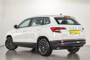 Внедорожник Skoda Karoq 2021 года, 2229000 рублей, Челябинск