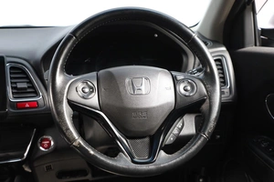 Внедорожник Honda Vezel 2015 года, 1839000 рублей, Новосибирск