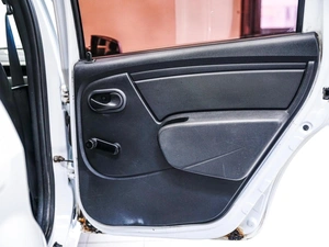 Седан Renault Logan 2012 года, 440000 рублей, Красноярск