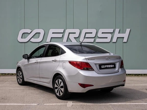 Седан Hyundai Solaris 2015 года, 880000 рублей, Большой Сочи