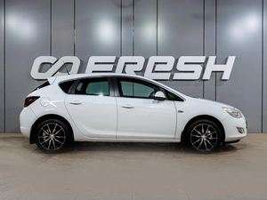 Хетчбэк Opel Astra 2012 года, 844000 рублей, Воронеж