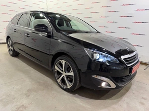 Универсал Peugeot 308 2015 года, 995000 рублей, Красноярск