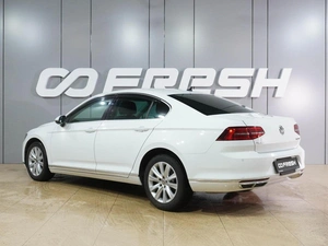 Седан Volkswagen Passat 2015 года, 1329000 рублей, Воронеж