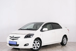Хетчбэк Toyota Yaris 2008 года, 549000 рублей, Красноярск