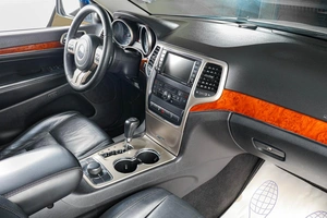 Внедорожник Jeep Grand Cherokee 2012 года, 1679000 рублей, Тюмень