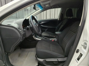 Седан Toyota Corolla 2012 года, 1049000 рублей, Красноярск