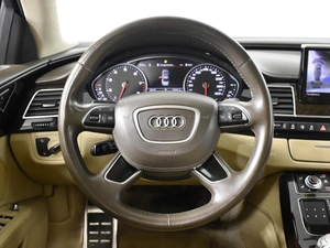 Седан Audi A8 2013 года, 1994900 рублей, Казань