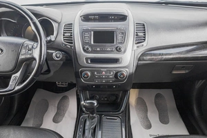 Внедорожник Kia Sorento 2015 года, 1949000 рублей, Барнаул