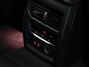 Седан BMW 3 серия 2019 года, 5249046 рублей, Москва
